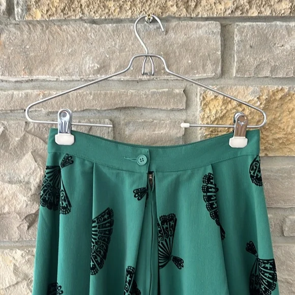 Bettie Page Las Vegas Vintage Inspired A-line Green Skirt Size Medium - Picture 14 of 16